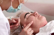 Kosmetikbehandlungen gegen unreine Haut