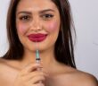 Verpfuschte Schönheits OPs: 5 Risiken, 7 Tipps und wie man smart Schadensersatz für Kunstfehler einfordert (Foto: Shutterstock- PixelsMD Production)