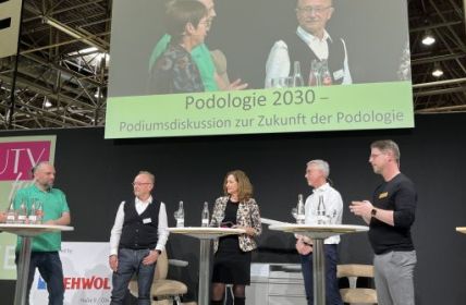 Zukunftsdialog für Podologie: Experten diskutieren auf der BEAUTY Düsseldorf (Foto: podo consulting. Mechthild Geismann)